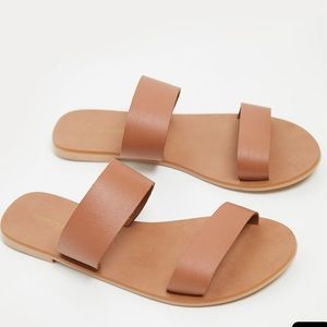 Tan Sandals - Pretty Little Thing